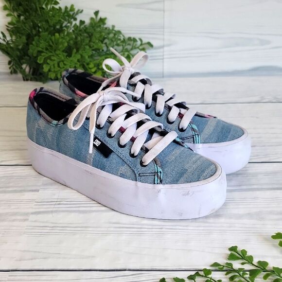 DC Manual Platform Denim Lace-Up Skate Sneakers Womens Size 7 - Picture 1 of 9